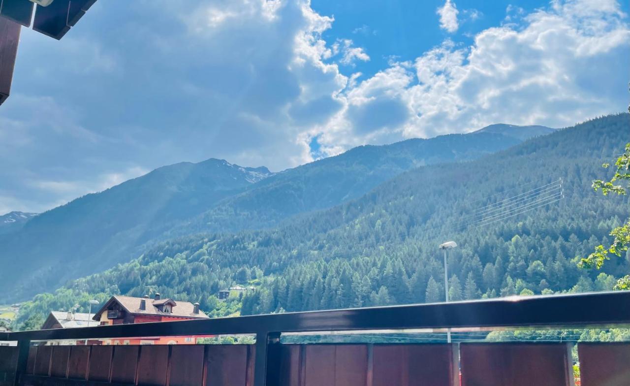 Elga Residence - Relax In Alta Valtellina - Bormio Valdisotto Exterior foto